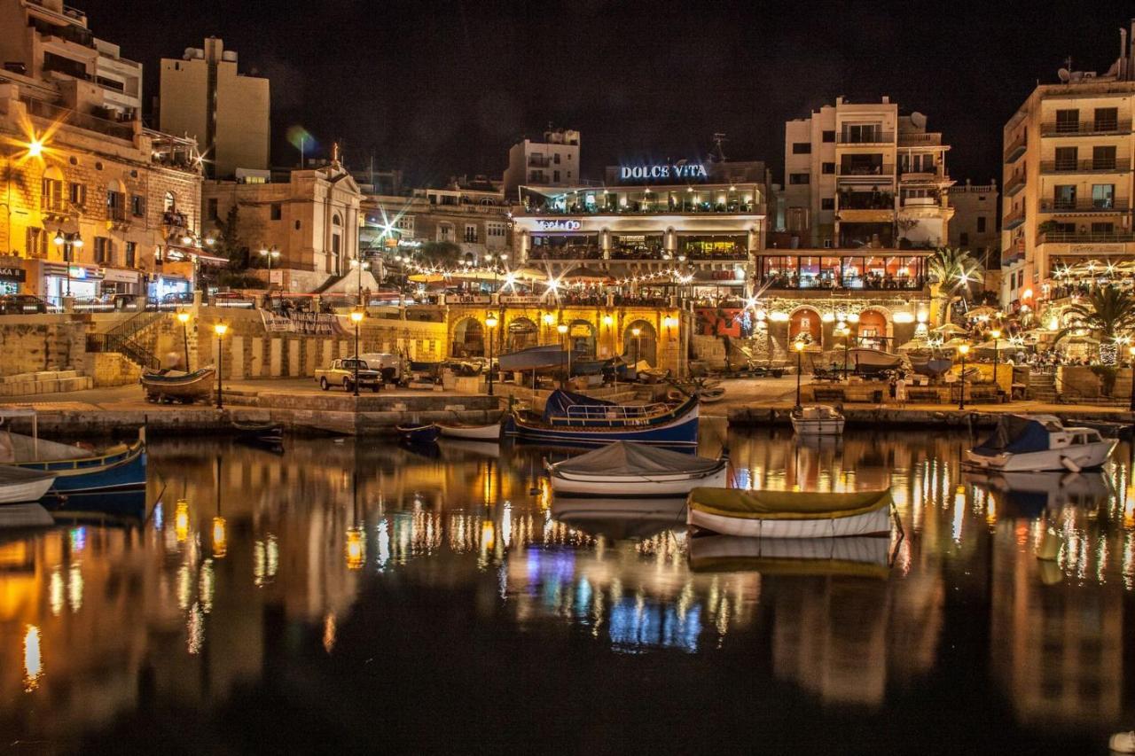 Luxe Apartment With Valletta And Harbour Views Sliema Kültér fotó